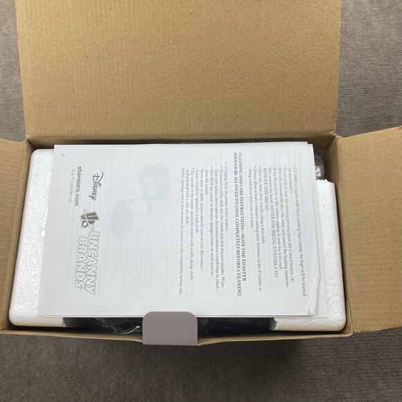 Star Wars Chewbacca Toaster Uncanny Brands New In Box - Picture 6 of 6